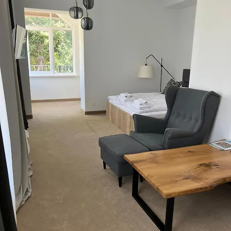 Tusculum בית הארחה