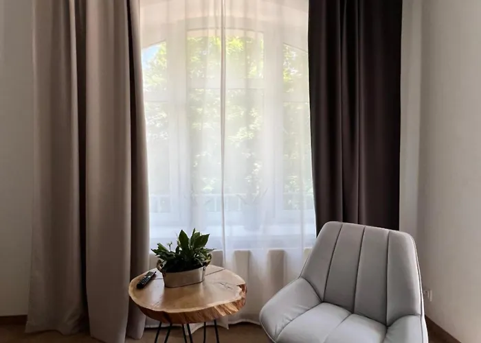 招待所 Tusculum 3*