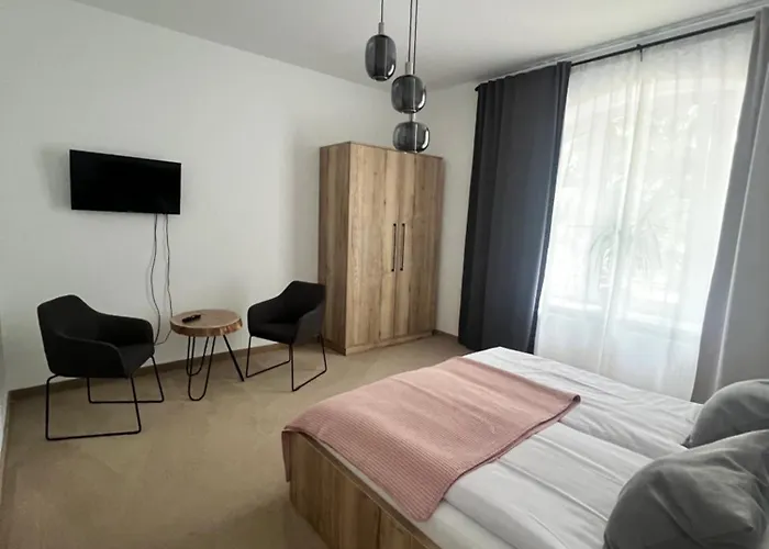 招待所 Tusculum 3*